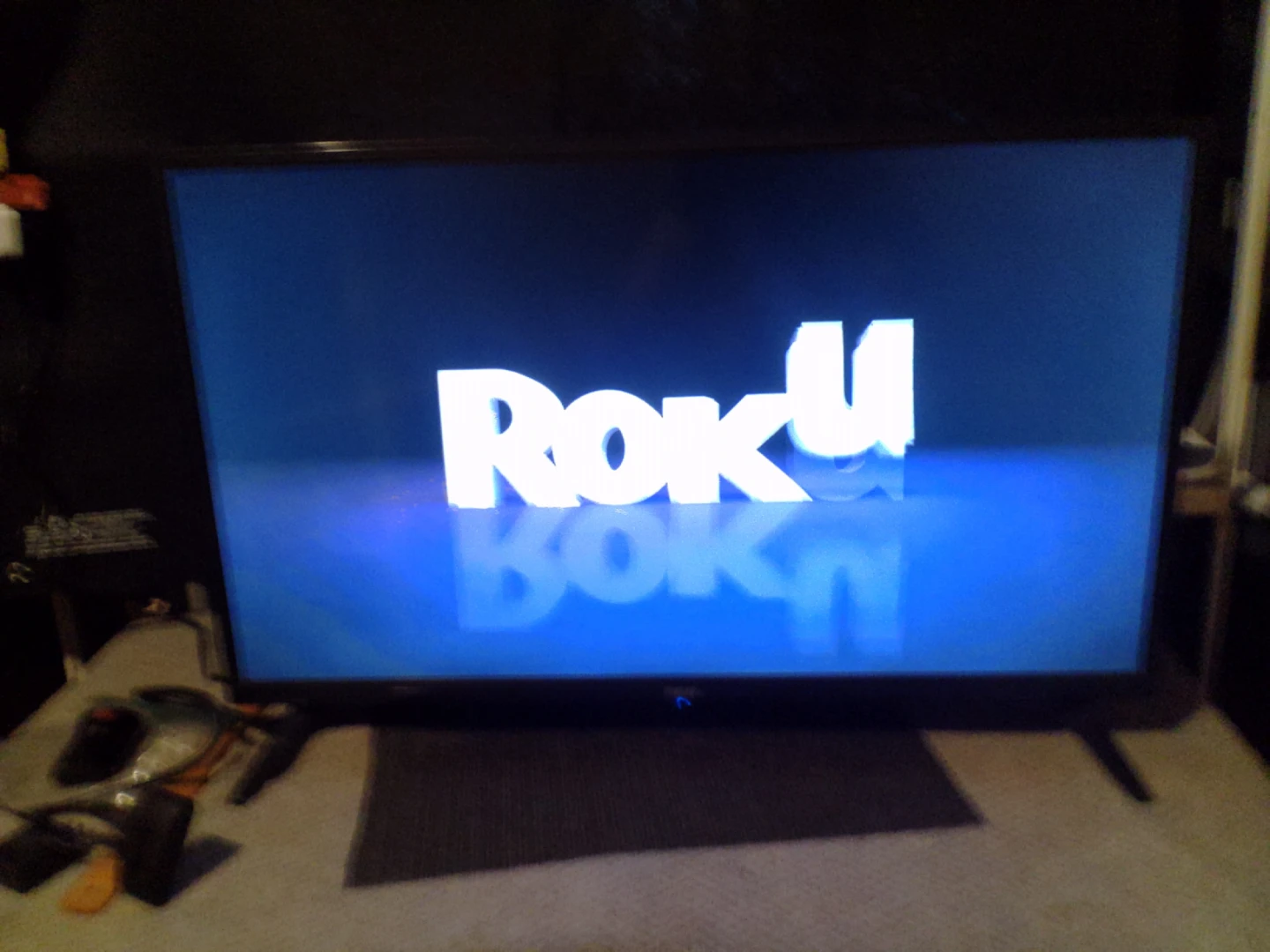 32" Rca Roku TV - photo 2