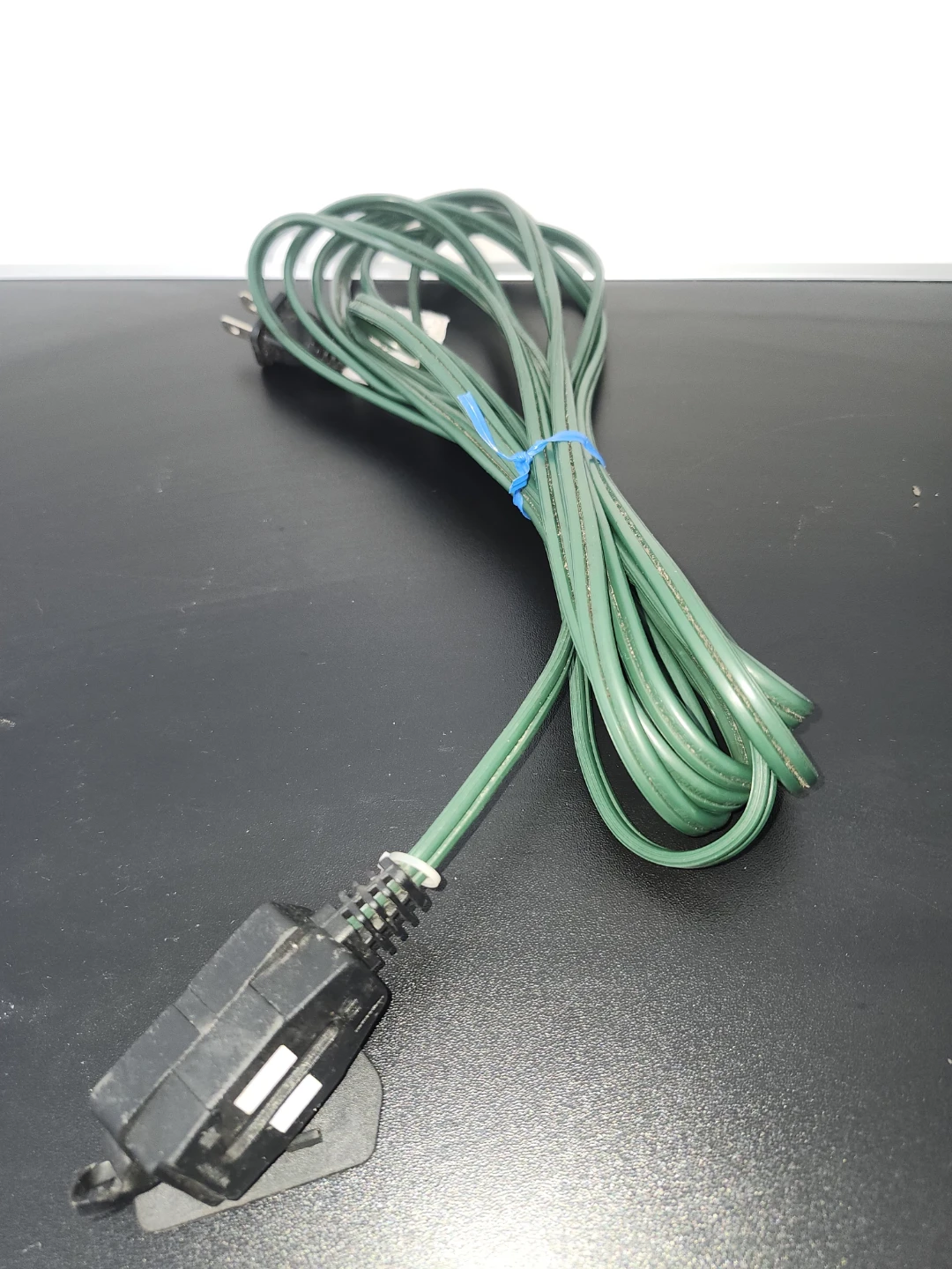 Green Extension Cord 25 ft - photo 2