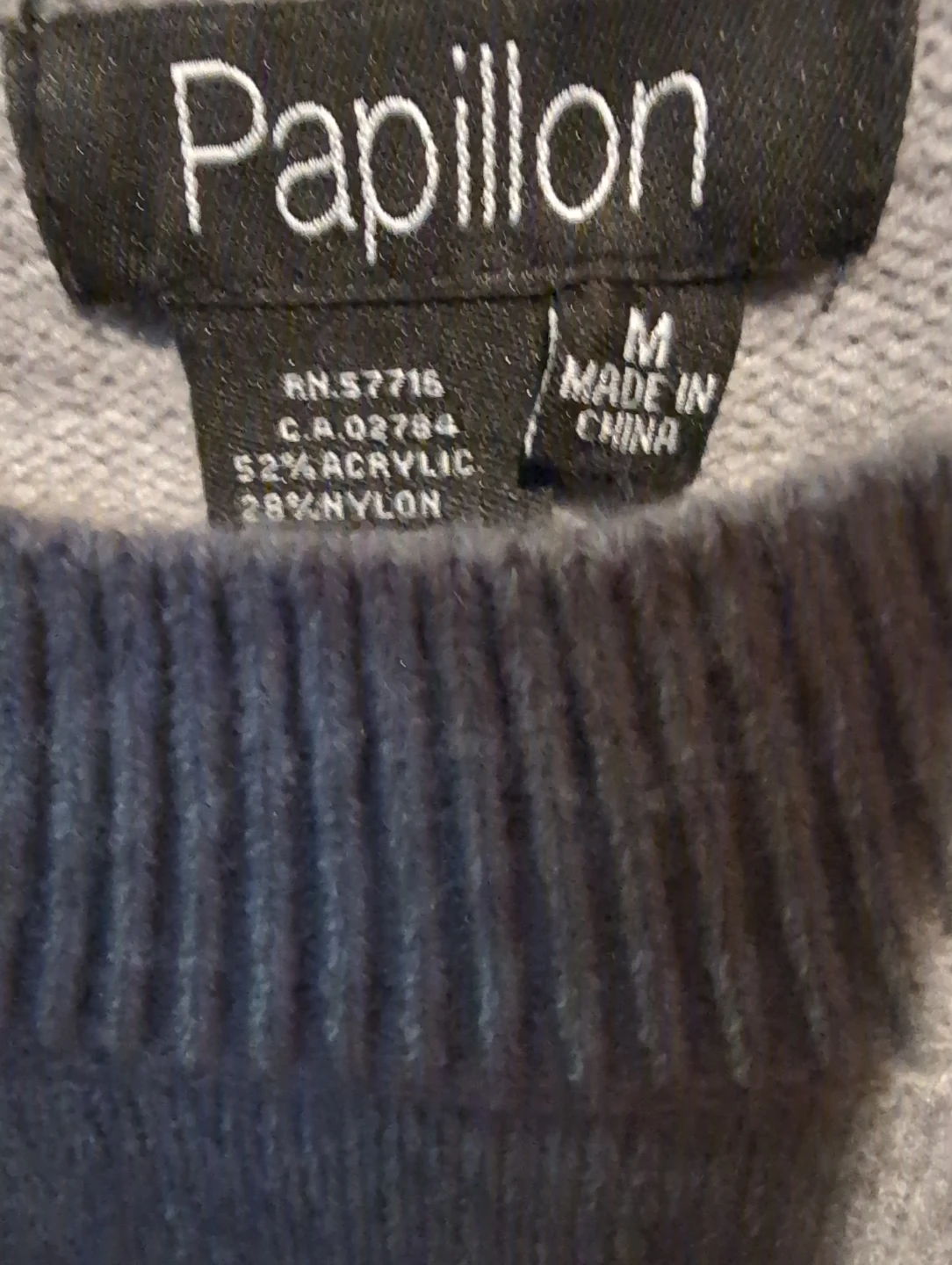 Papillon Llama Graphic Sweater - photo 3