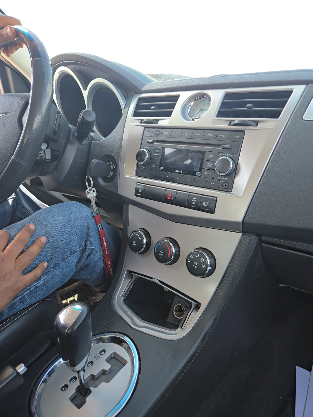 Chrysler Sebring Sedan - photo 4