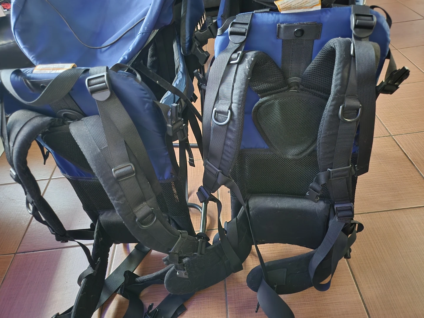 2 Mountain Equipment Co-op Child Carriers - photo 3