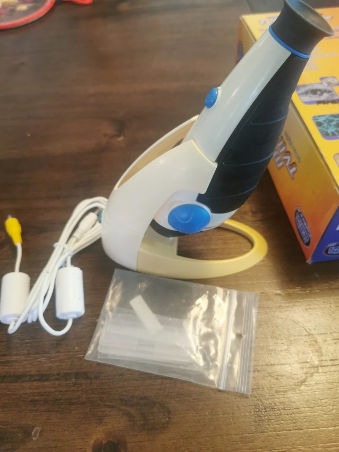 Uncle Milton MegaView TV Microscope - photo 4