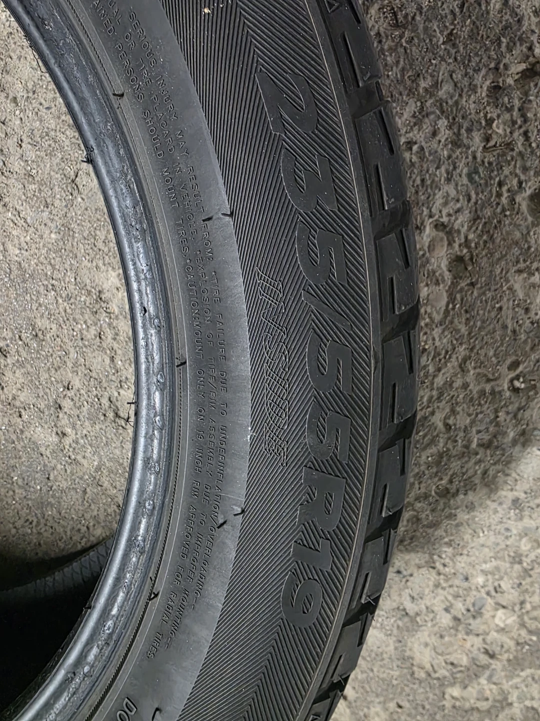 Miller ML-GSW39 235/55R19 Winter Tires
