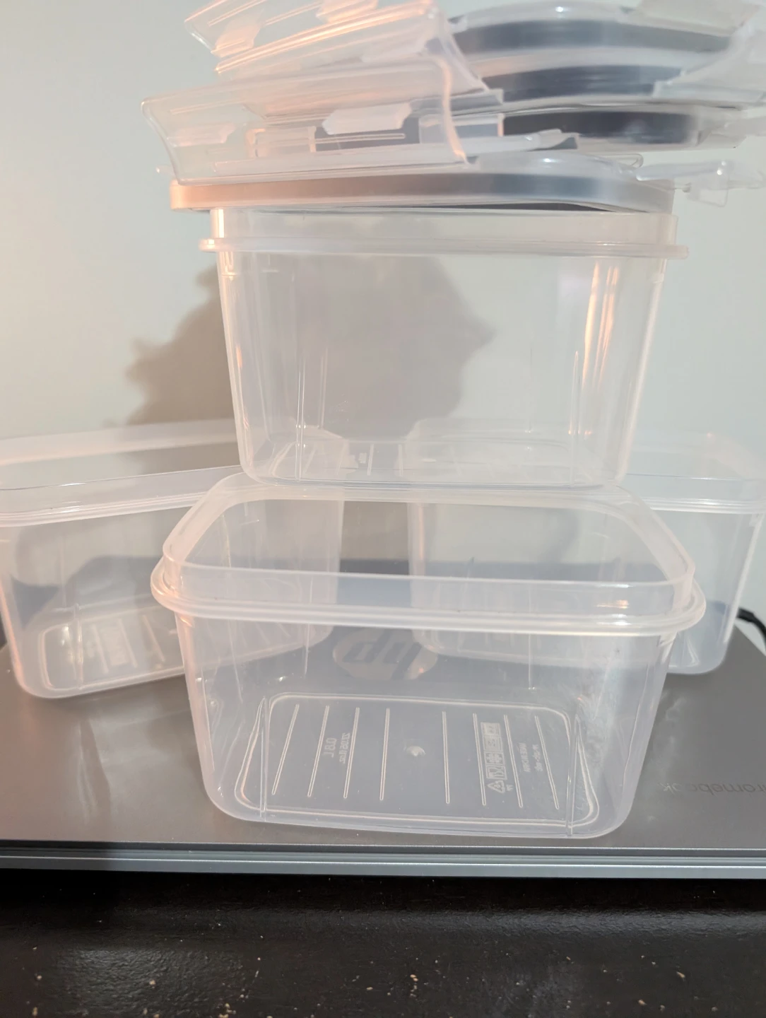 Set of 4 Clear Plastic Food Storage Containers