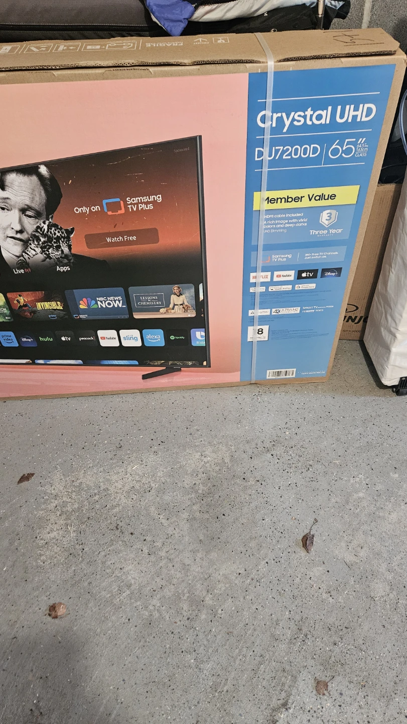 Samsung 65 inch Crystal UHD DU7200D TV