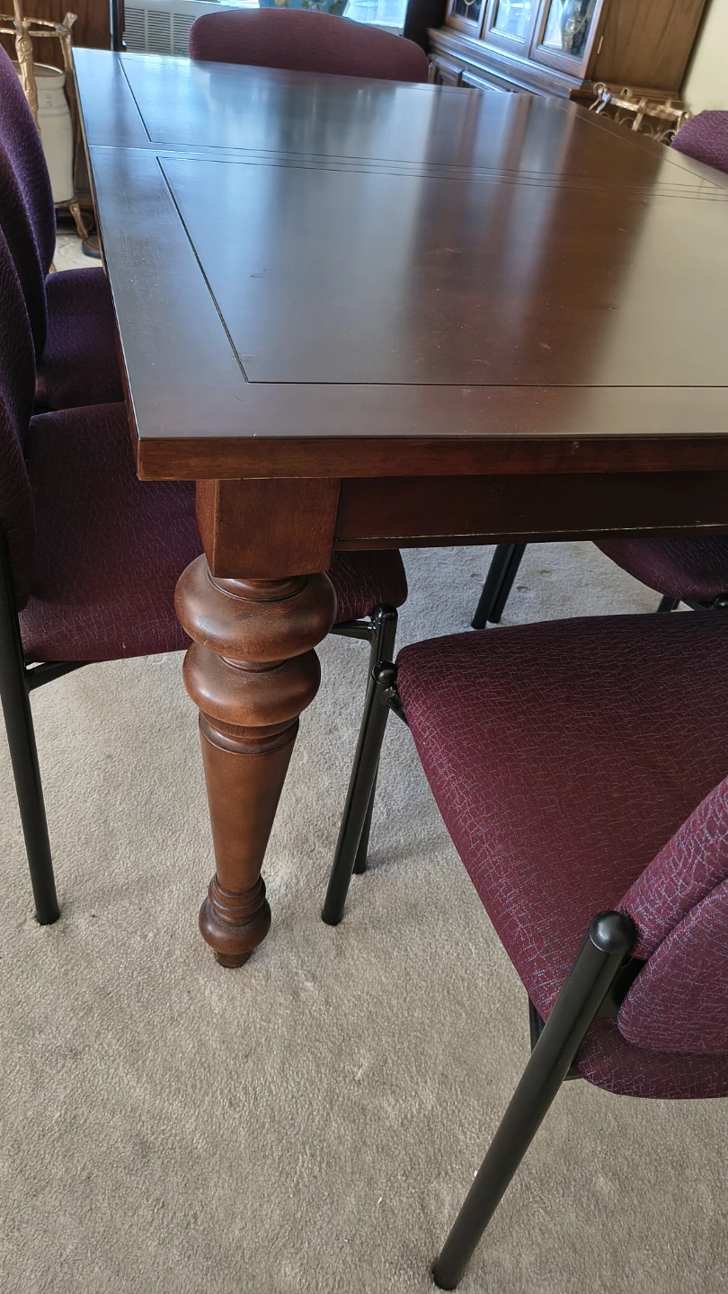 Wooden Dining Table with Turned Legs