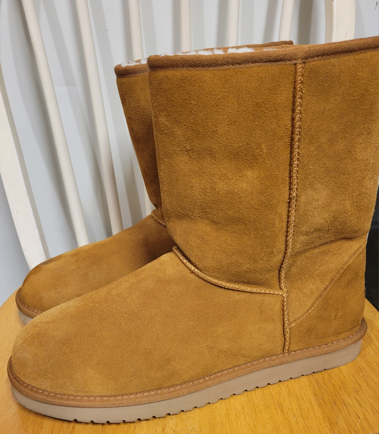 Koolaburra by UGG Men’s Classic Suede Boots Chestnut Size 13 NEW