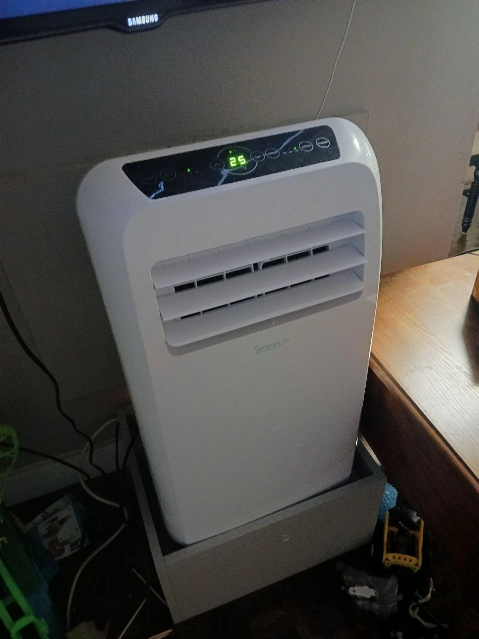 SereneLife Portable Air Conditioner SLPAC10 - photo 3