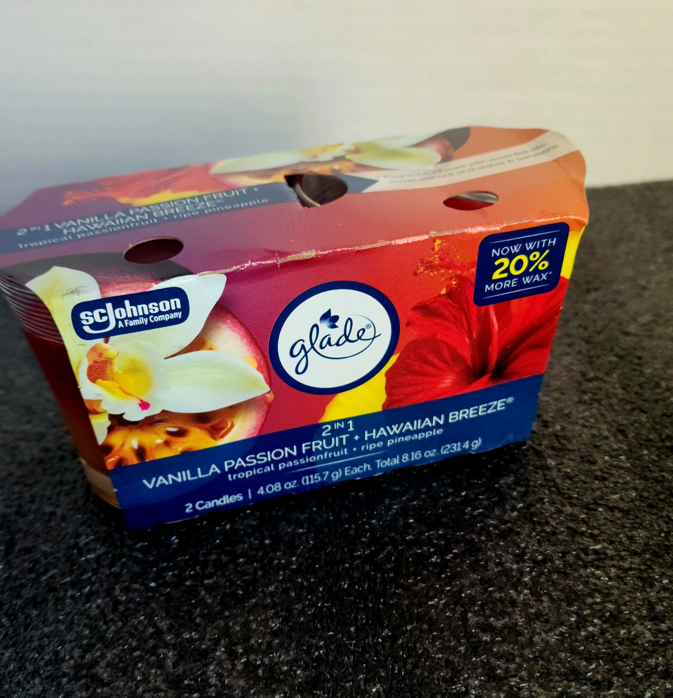 Glade 2-in-1 Candle Vanilla Passion Fruit & Hawaiian Breeze