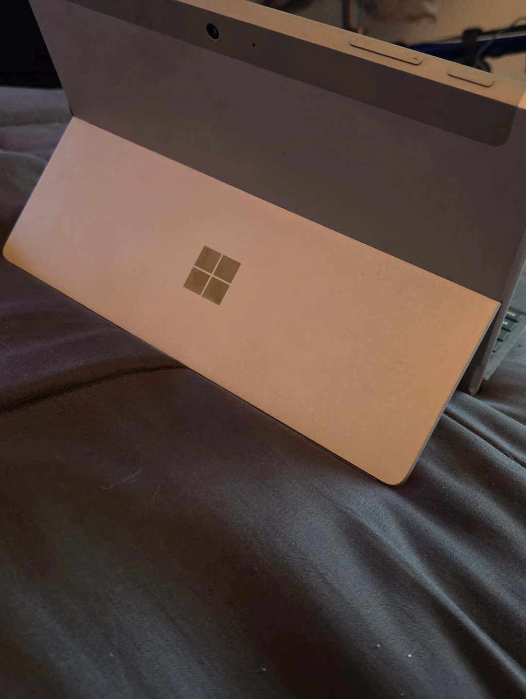 Microsoft Surface Go (1st Generation) - photo 4