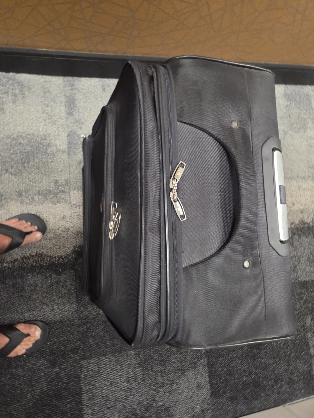 Fulinglong Black Suitcase - photo 5