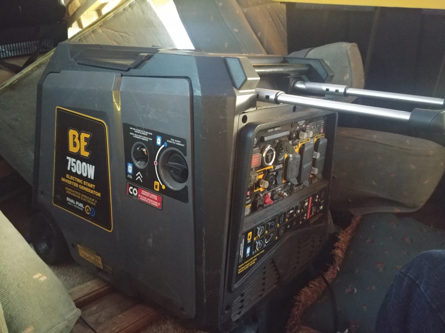 BE 7500W Dual Fuel Inverter Generator - photo 2