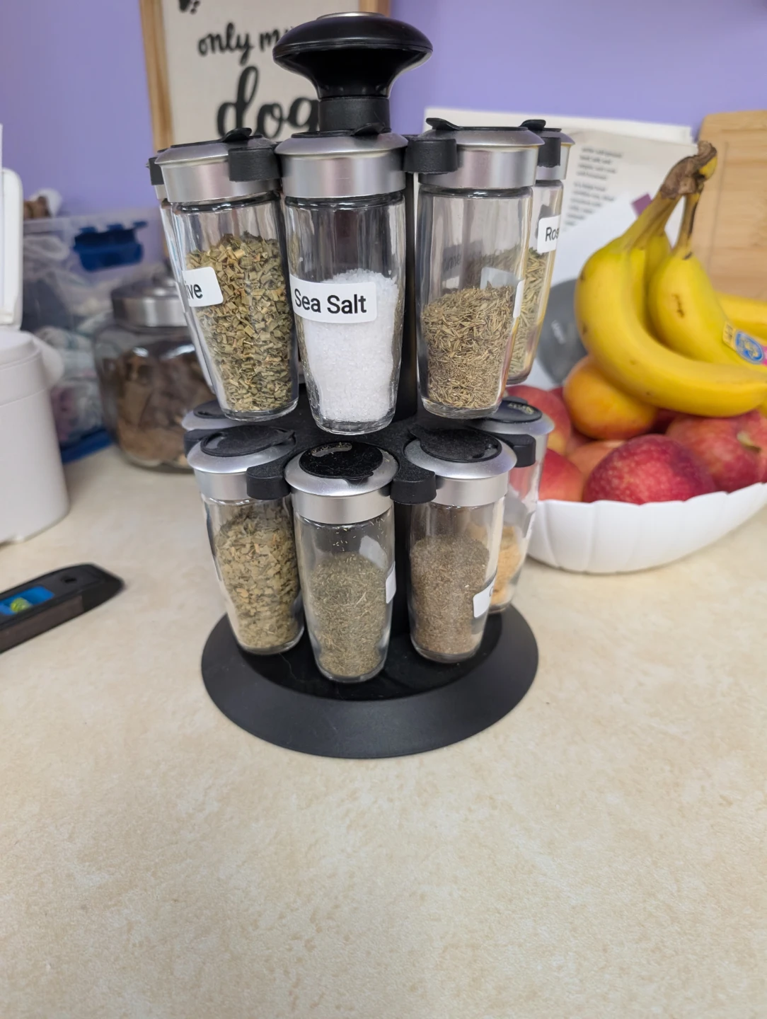 Rotating Spice Rack with 8 Glass Jars