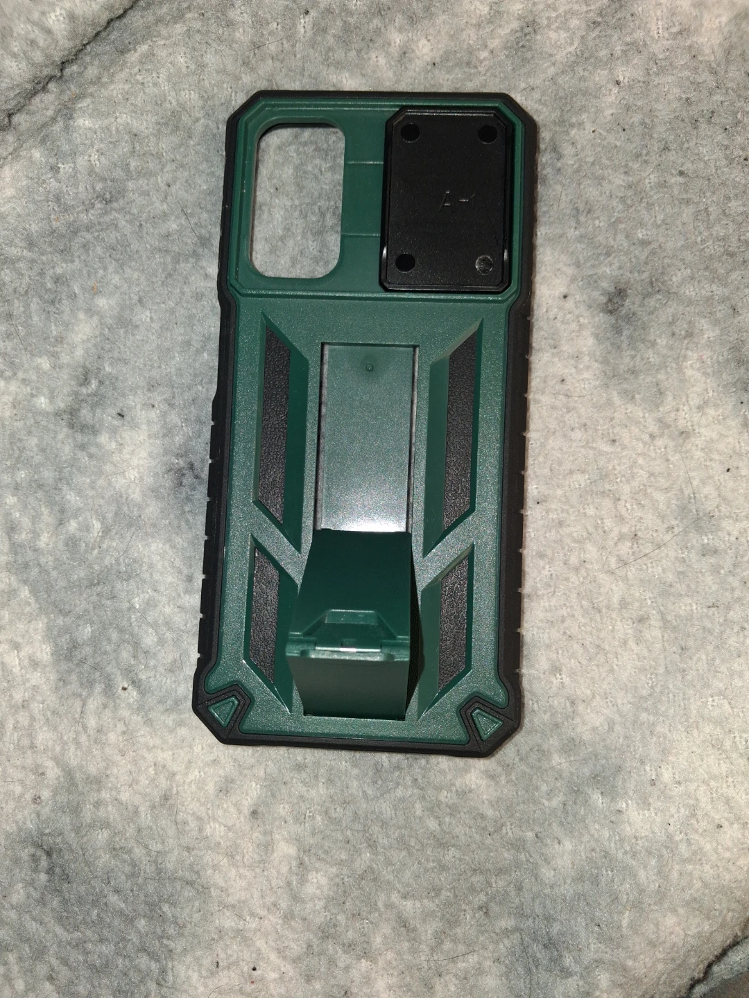 Green protective phone case with kickstand - photo 3