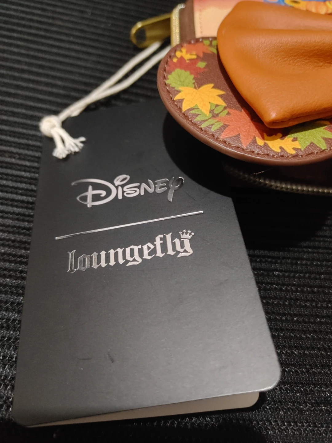 Disney Loungefly Mickey Mouse Fall Pumpkin - Brand New Wallet - photo 4