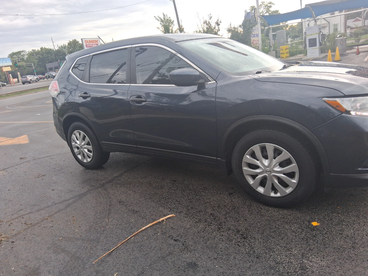 Nissan Rogue SUV - photo 2