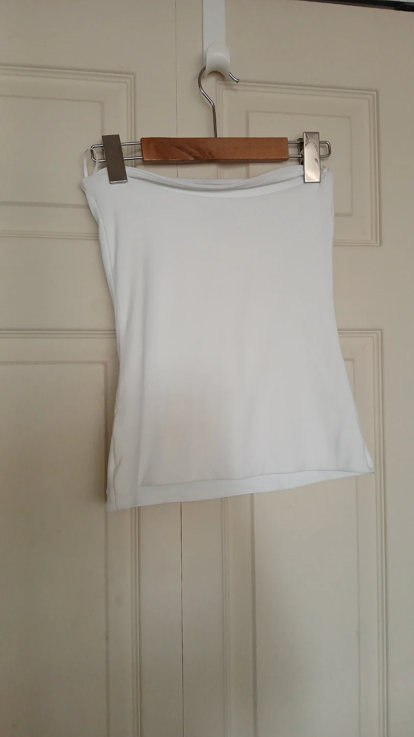 Aritzia original white tube top, size small (S) - photo 4