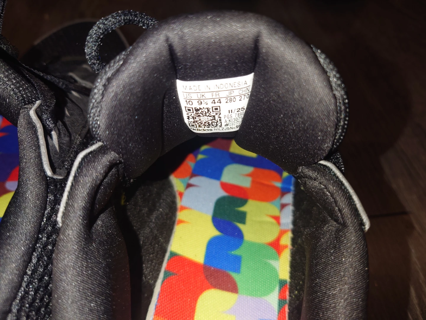 FIFA 2026 World Cup - Adidas We Are 26 Shoes Size 10 - photo 3