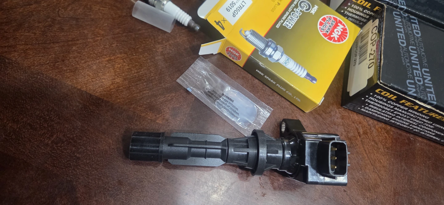 2006 mazda 3 ignition coils and spark plugs - photo 5