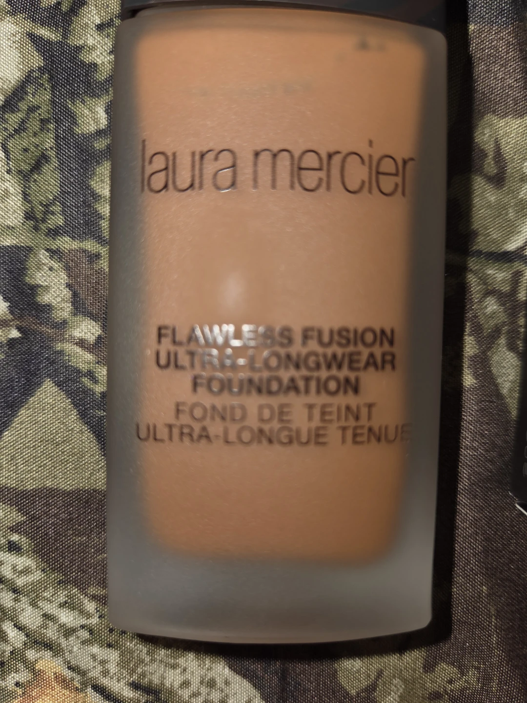 Laura Mercier Ultra-Longwear Foundation/ Shade: Truffle, 1oz. - photo 3