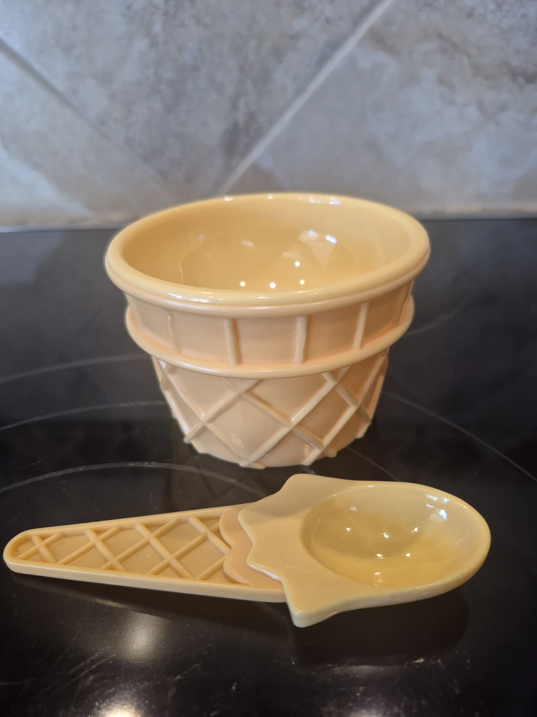 4 Piece Ice Cream Bowl and Spoon Sets - photo 4
