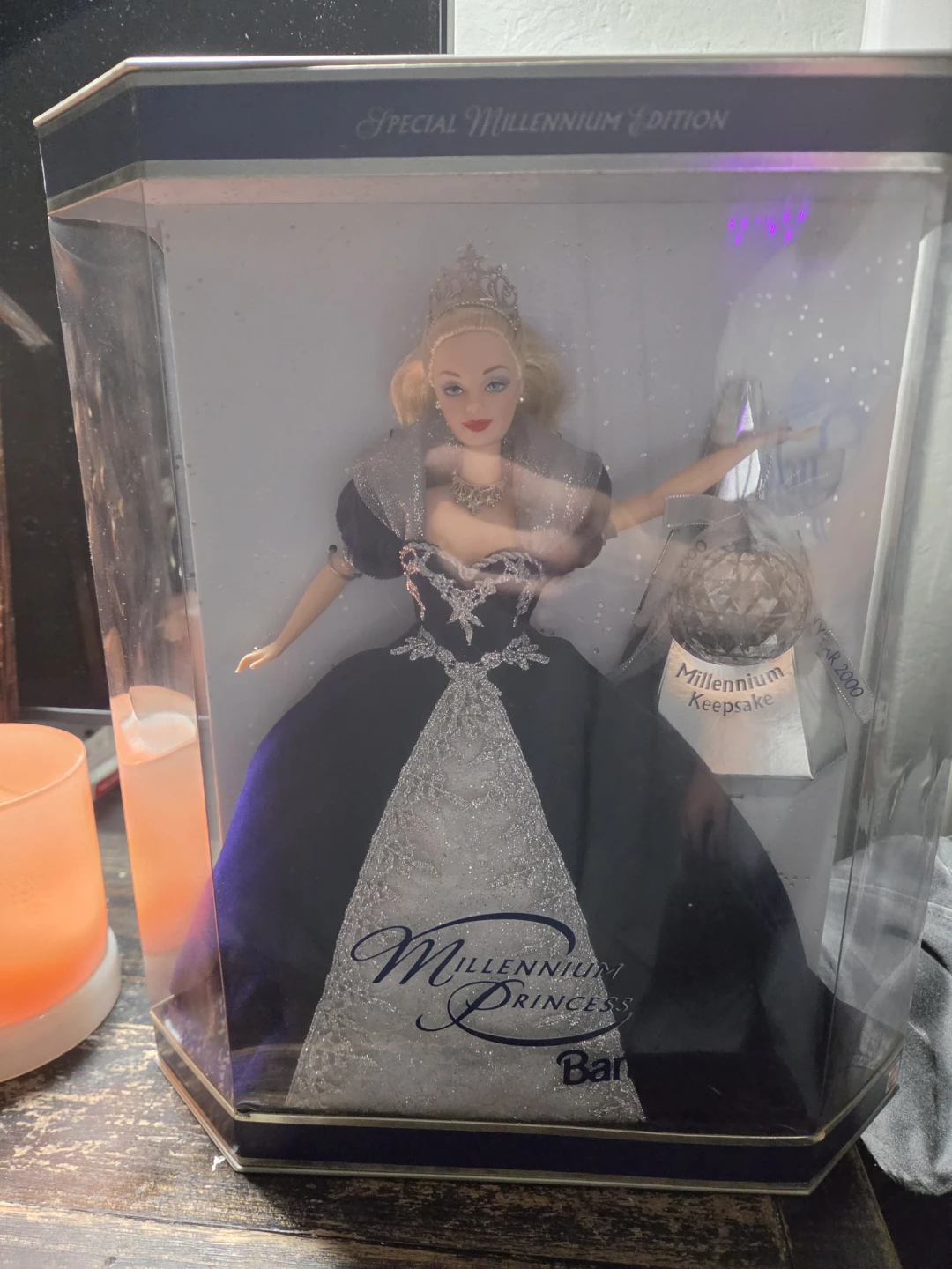 Vintage 1999 Millennium Princess Barbie - Special Edition (NIB) - photo 2