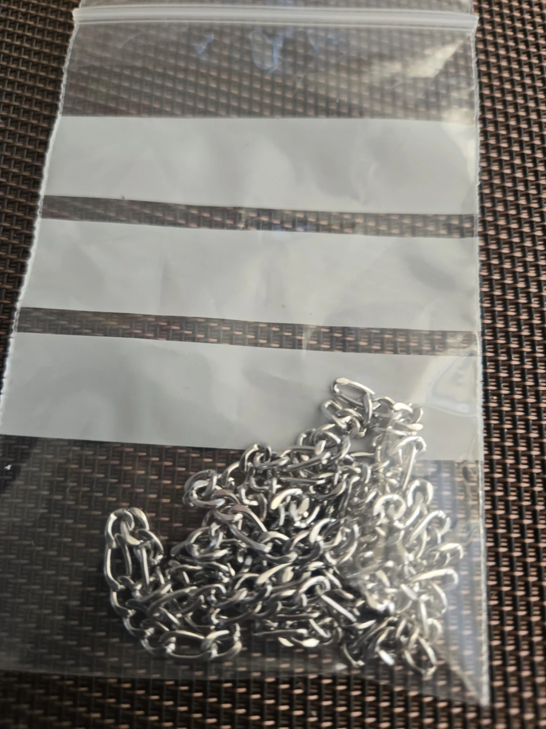 Silver-Tone Figaro Chain Necklace - photo 2