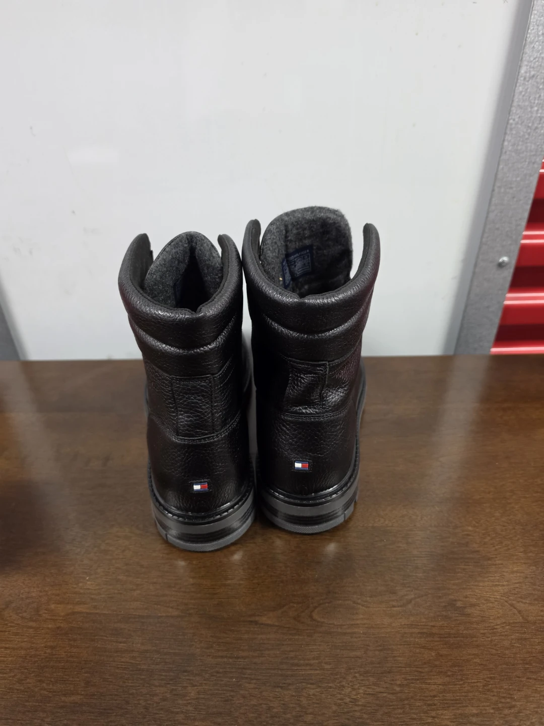 Tommy Hilfiger Leather Boots Black Size 11 US - photo 3