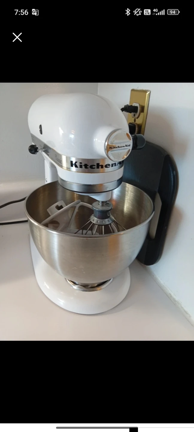 KitchenAid Classic Stand Mixer White
