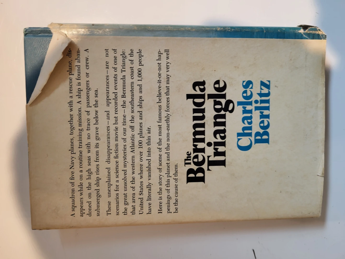 The Bermuda Triangle by Charles Berlitz (1974) - photo 2