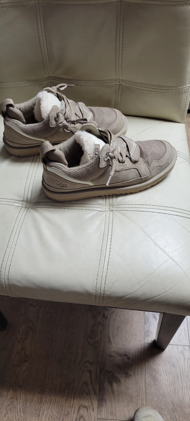 UGG lowmel Sneakers sz 6 - photo 4