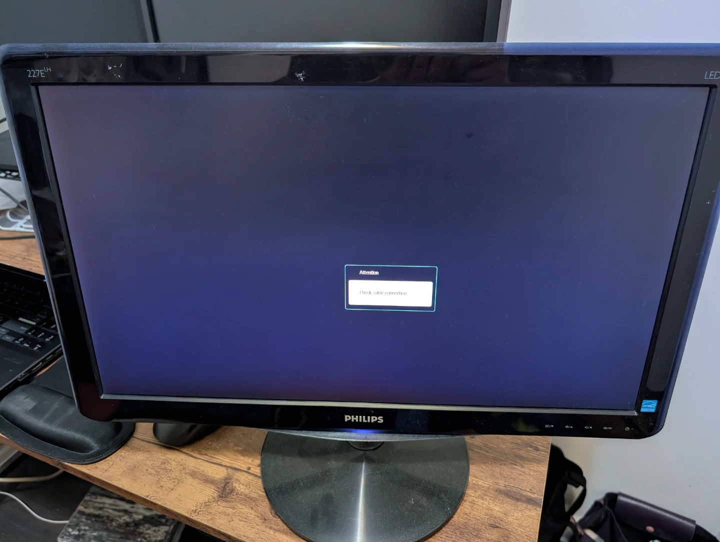 Philips 227E LED Monitor - photo 2