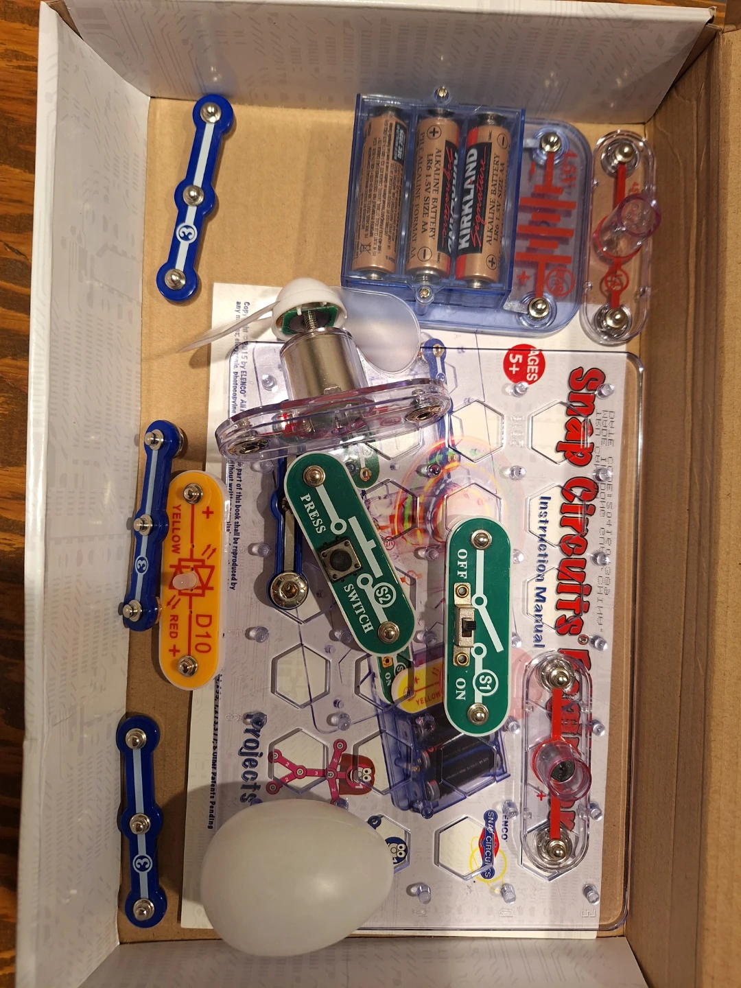 Elenco Snap Circuits Beginner Electronics Kit - photo 2