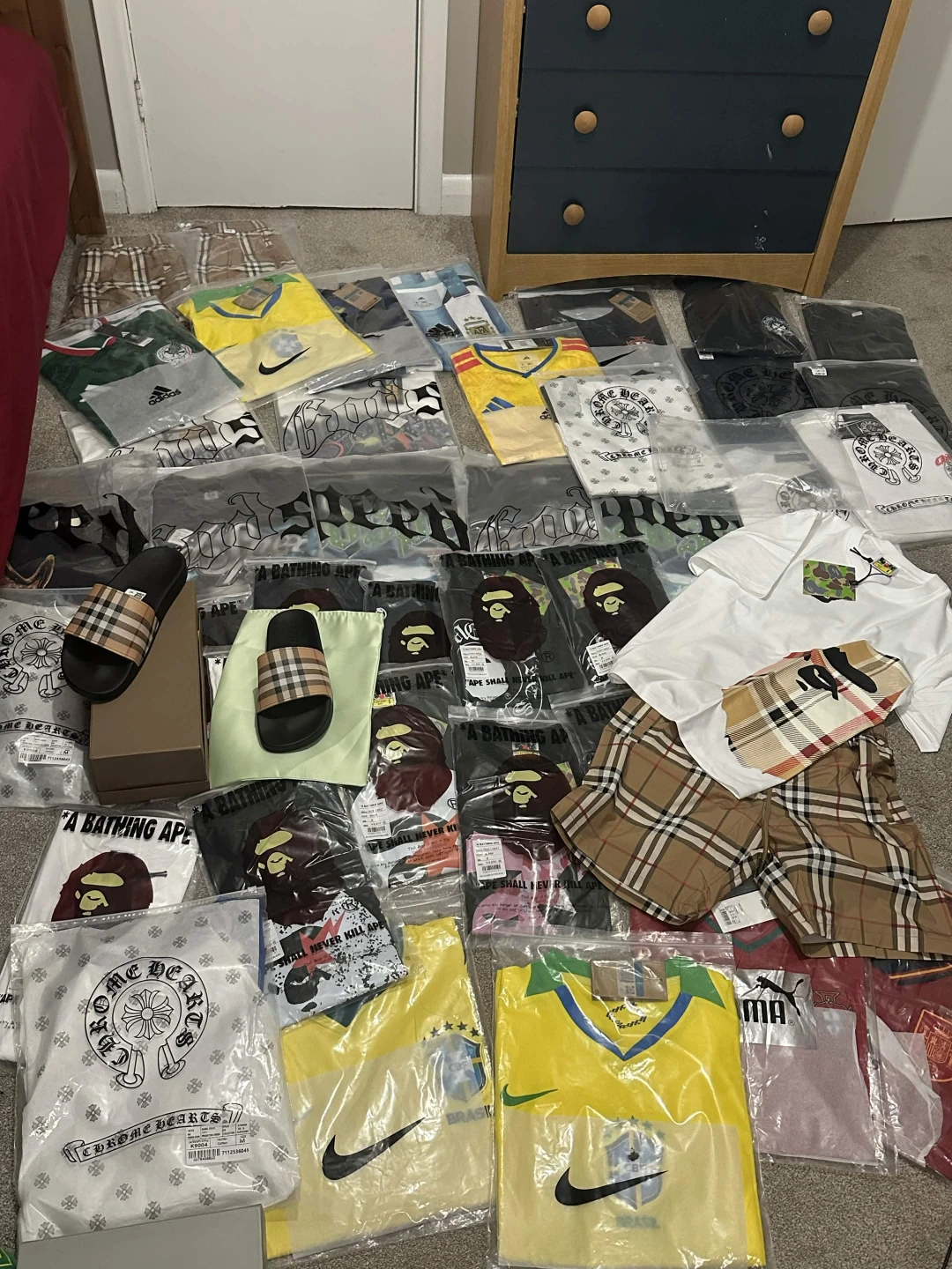 Graphic Tees,Slides, Soccer Jerseys
