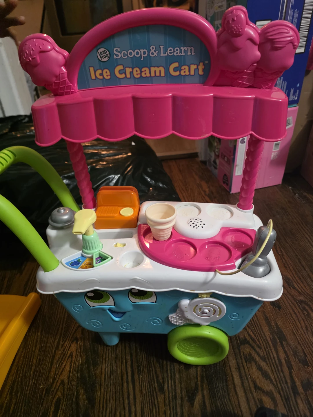 LeapFrog Scoop & Learn Ice Cream Cart