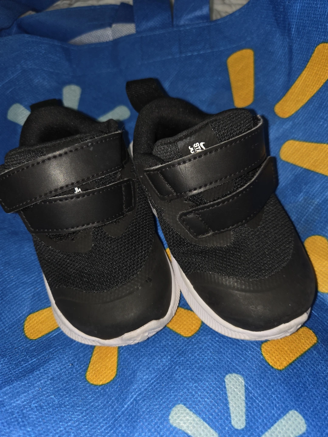 Nike Star Runner Kids Sneakers - Size 4C
