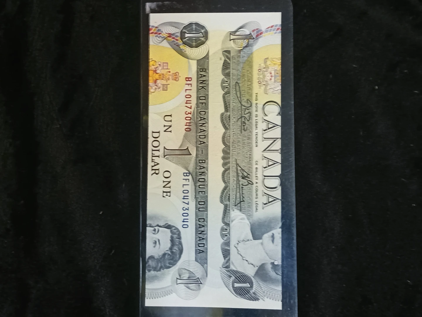 1973 Canada 1$ Error Note out of register 50% 2 notes) - photo 3