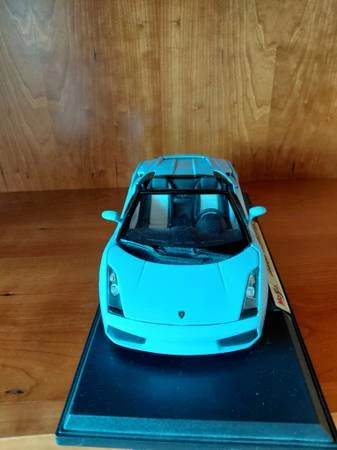 Maisto Lamborghini Gallardo Spyder Diecast Model