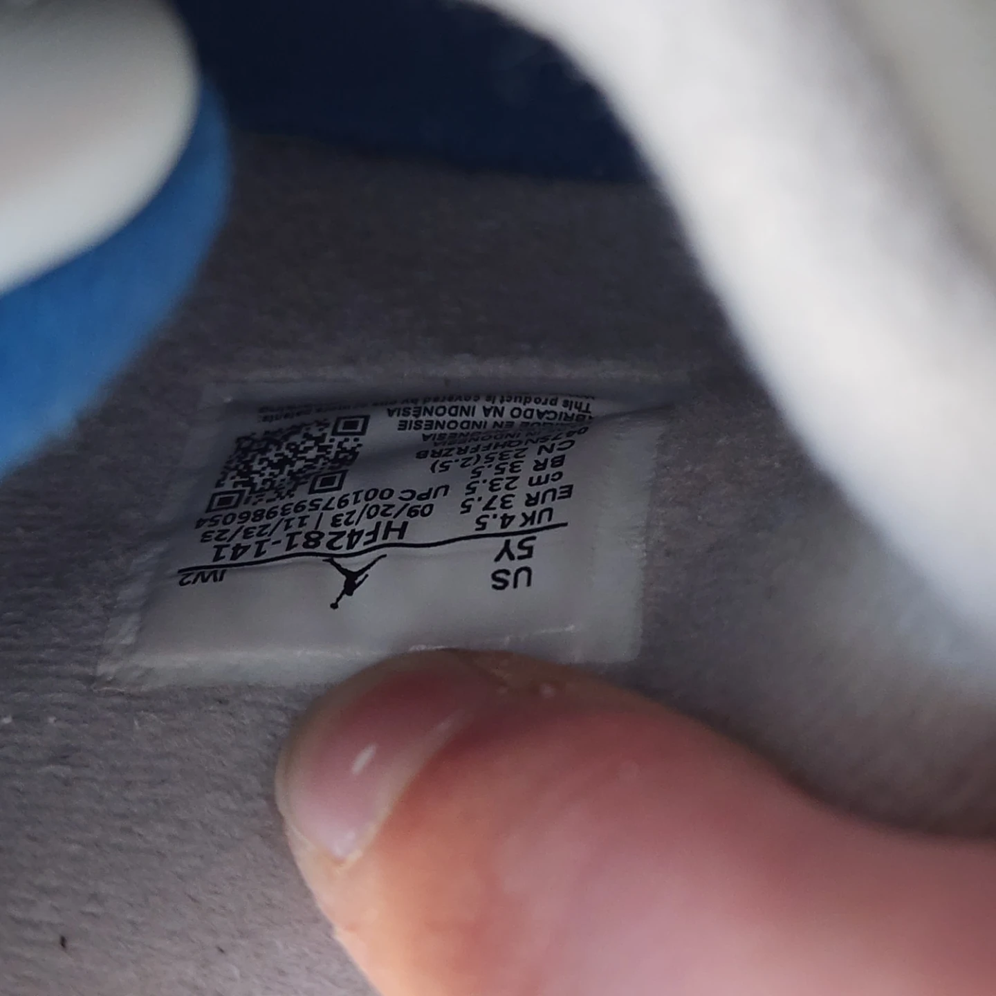 Air Jordan 4 Retro GS Military Blue - photo 3