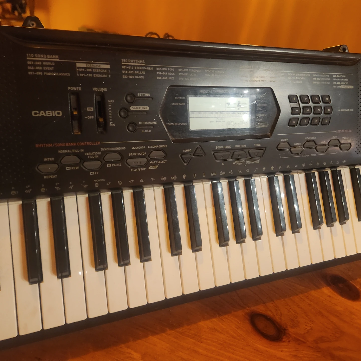 Electric keyboard
