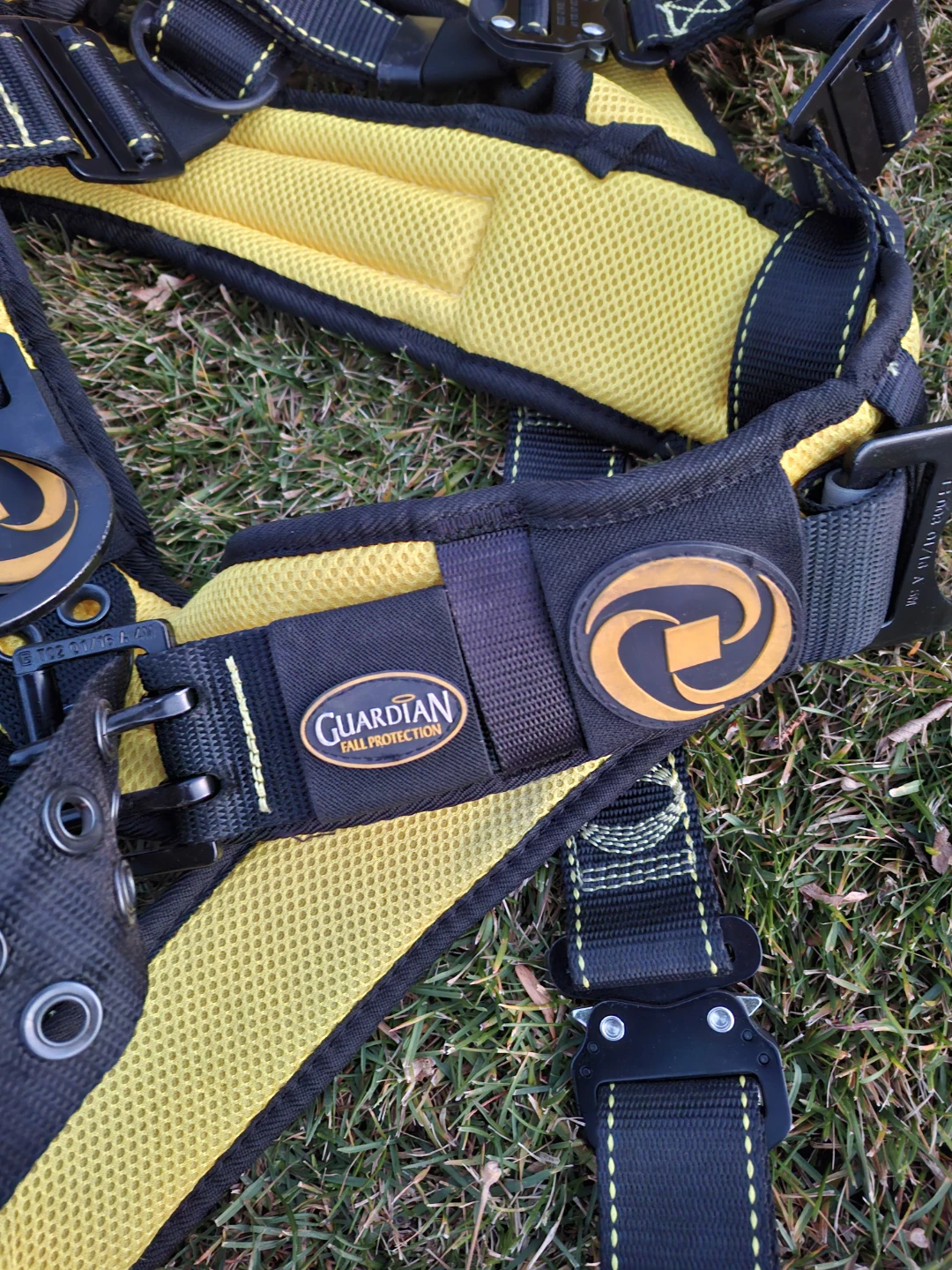 New Guardian Fall Protection Harness and Lanyards Set - photo 3