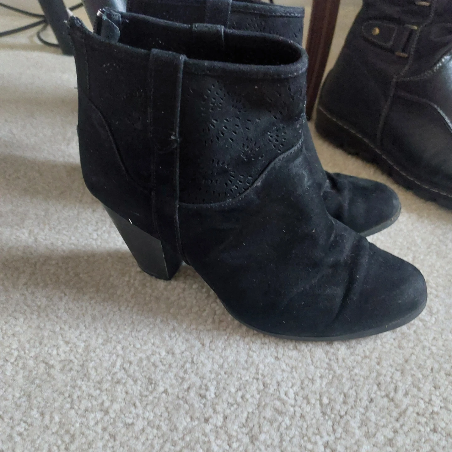 Assorted Women's Boots - photo 4