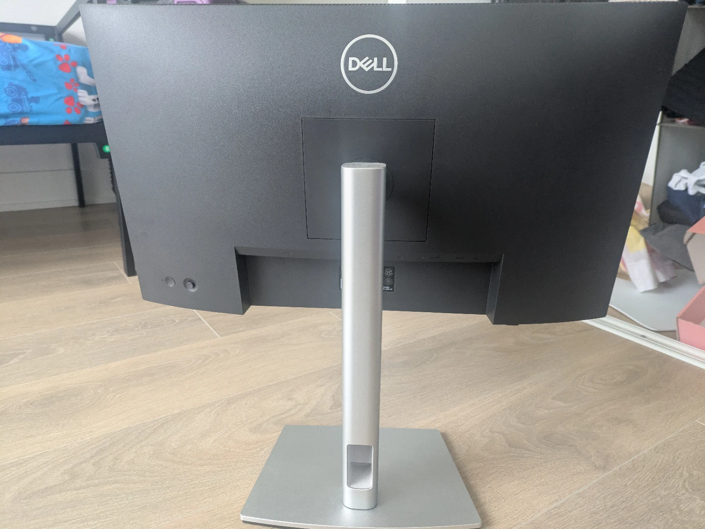 Dell 24 USB-C Hub Monitor - P2422HE
