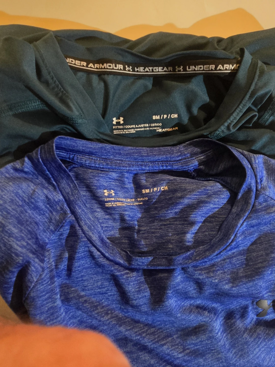 Men's SMALL Under Armour t-shirts(5).  EUC. - photo 3