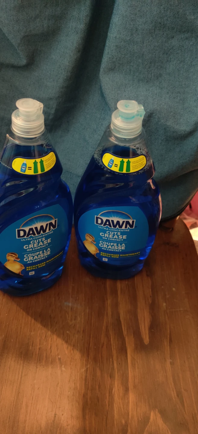 2 Bottles Dawn Ultra Dishwashing Liquid 1.12L