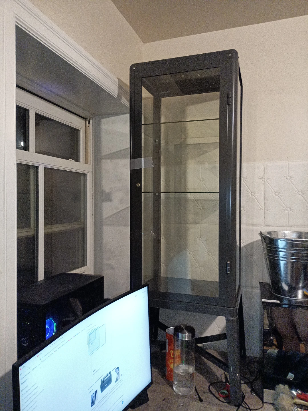 IKEA fabrikor glass display cabinet - photo 2