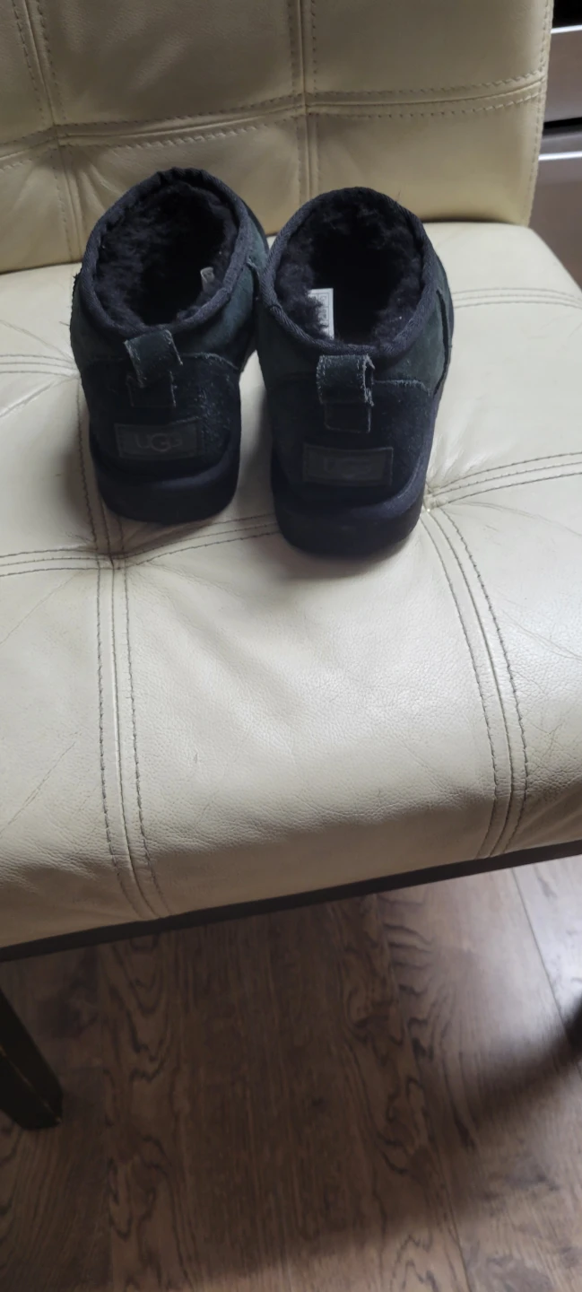 Ugg Suede Ankle Boots Size 7 - photo 4