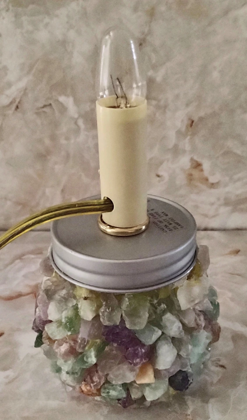 DECORATIVE MINI TABLE LAMP - photo 3