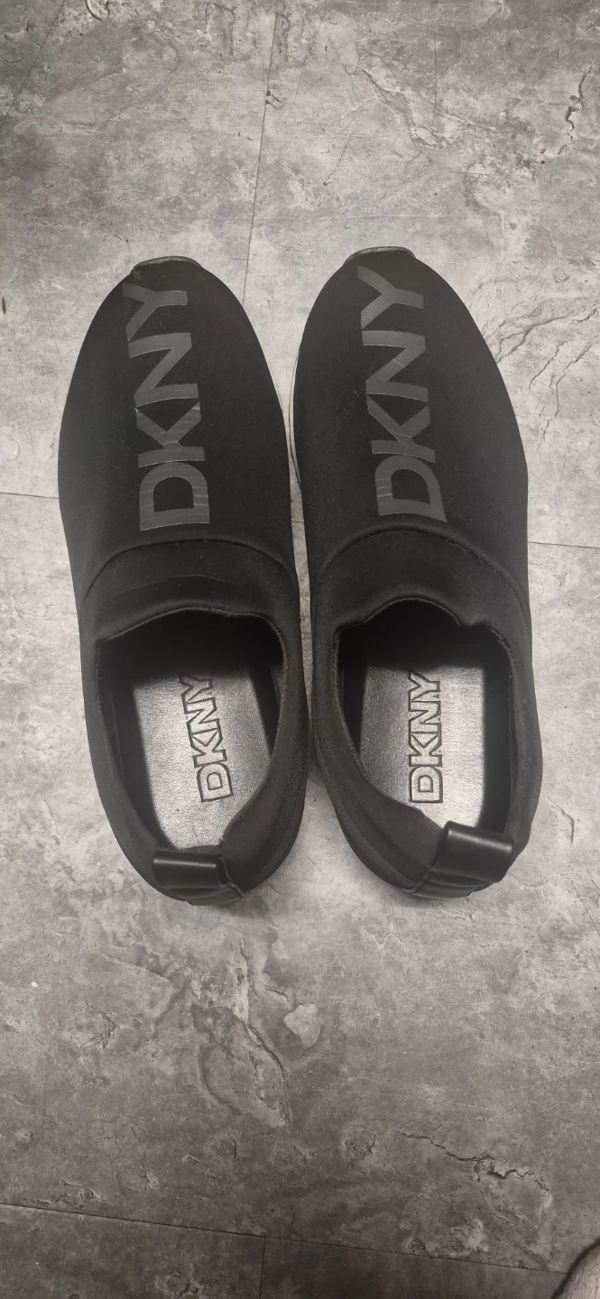 DKNY Jadyn 2 Black Slip-on Shoes - photo 3