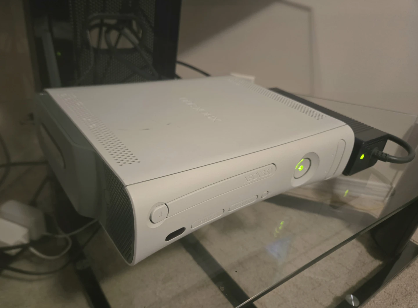 Original Xbox 360 + Halo Collection - photo 3